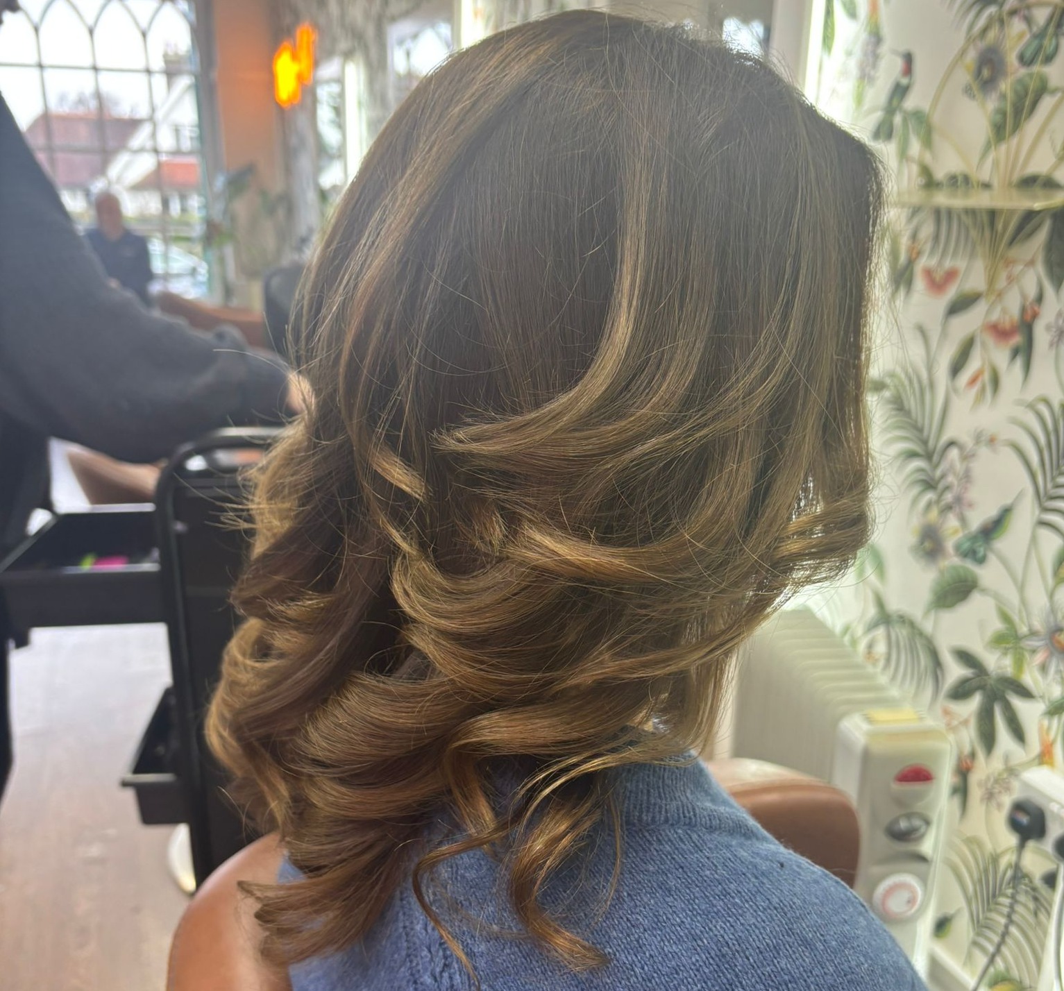 curly blow dry with our apprentice